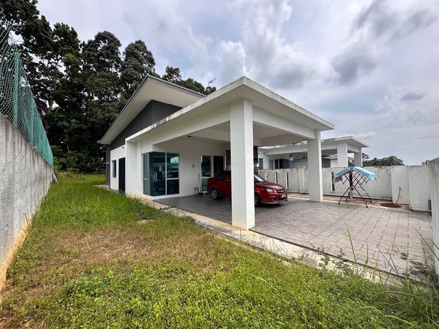 Renovated Single Storey Semi D Dengkil For Sale