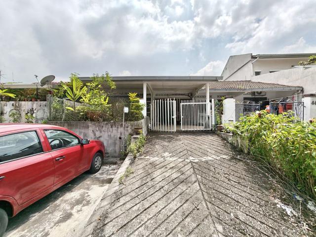 RENOVATED Single Storey Seksyen 17 Petaling Jaya