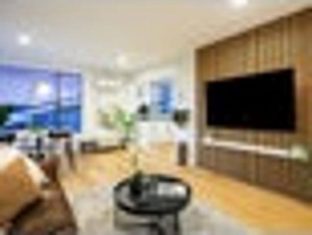 RENOVATED, SPACIOUS & READY!