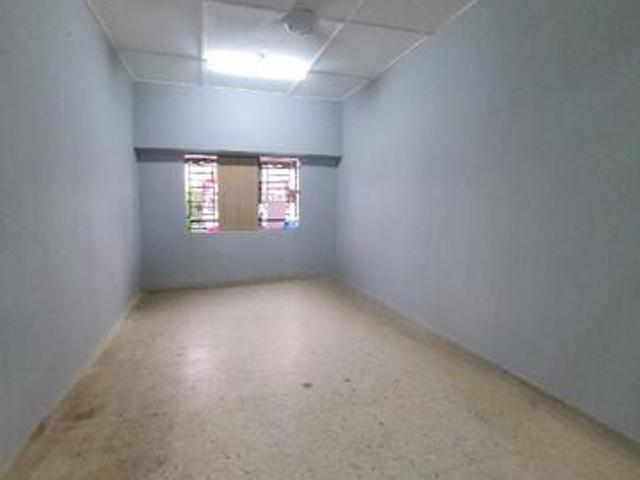 Renovated Sri Sentosa Petaling Jaya Shop Apartment For Sale
