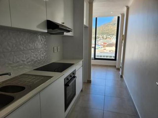 renovated! studio apartment!