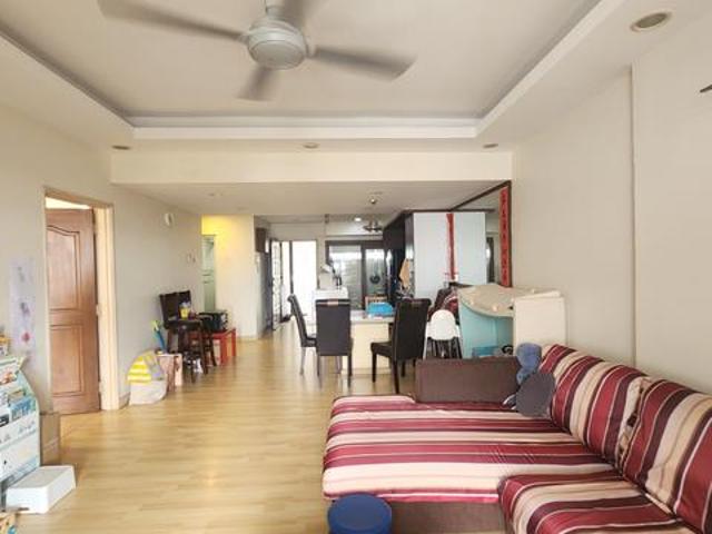 Renovated Stunning Unblock View Prima 16 Condominium Chapter 1