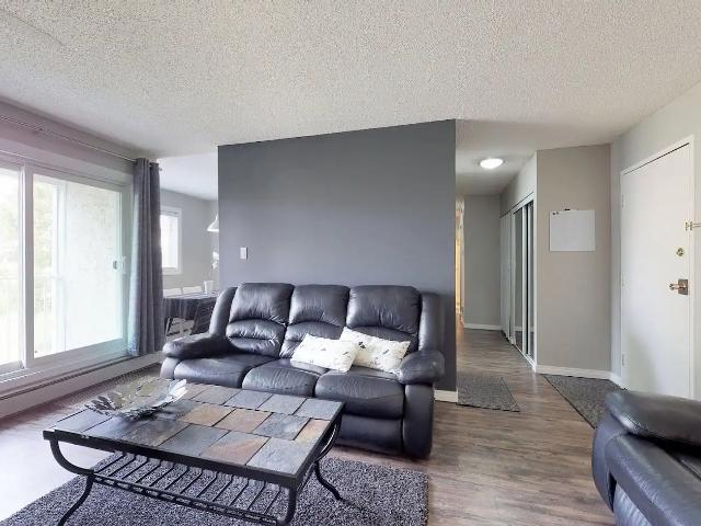 Renovated Suite in Southwest