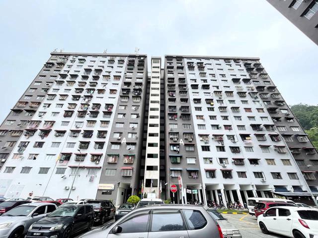 RENOVATED Pangsapuri Ukay Indah Ampang Selangor