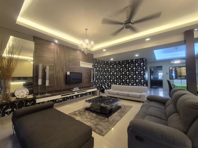 Renovated Partial Furnished 2 Storey House Bandar Nusaputra Puchong