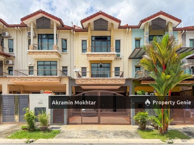 Renovated & Partially Furnished | Triple Storey Taman Sentosa Villa Kajang