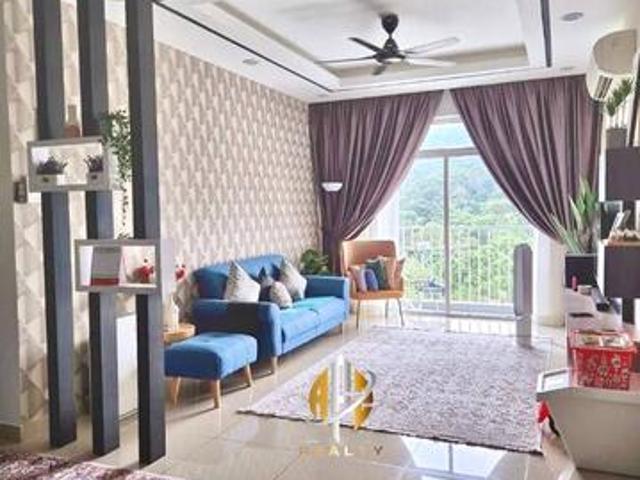 Renovated Partially Furnished Condominium Setia Pinnacle
