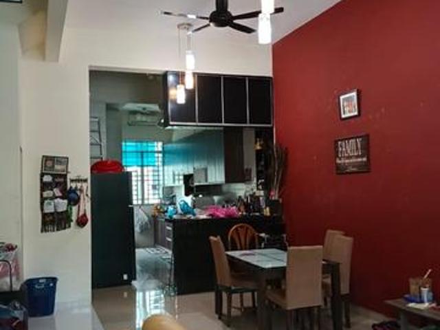 Renovated Partly Furnished 3 Storey Terrace Taman Orkardia