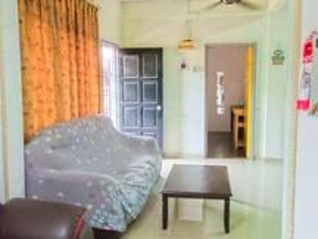 Renovated partly furnished Freehold Low Cost Apartment Ria Semenyih