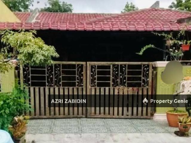 RENOVATED Partly Furnished Single Storey Jalan Seroja Bukit Sentosa Rawang Untuk Dijual FOR SALE
