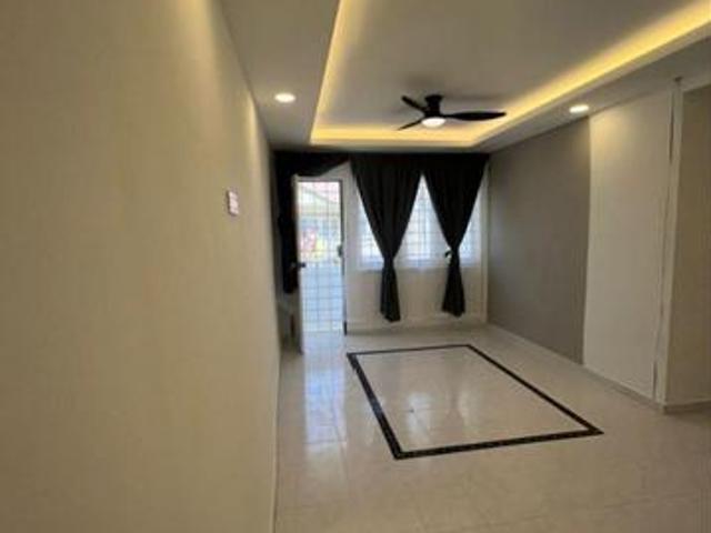RENOVATED PERMATA APARTMENT Level 2BANDAR PERDA Boleh 100 Loan
