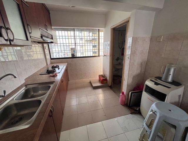 Renovated Pusat Bayan Jalan Merbah Near Airport LRT Bayan Lepas
