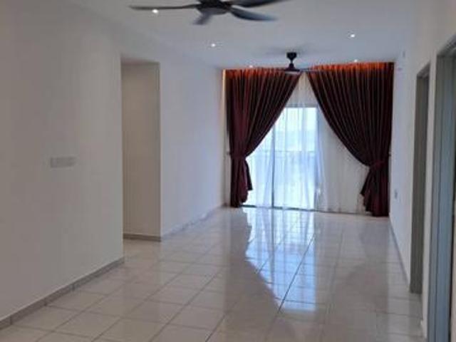 RENOVATED RM50K Corner Residensi Mutiara Kajang 2 Zamrud in Kajang