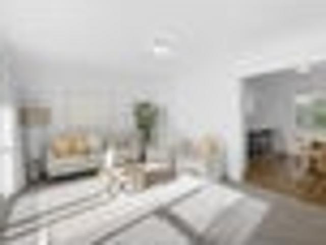 RENOVATED & READY IN STRANDON