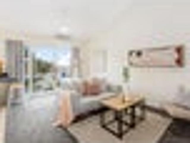 RENOVATED, READY & PERFECTLY POSITIONED