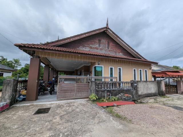 RENOVATED Rumah SemiD Setingkat Paka Dungun