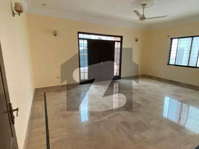Renovated Well Maintained Beautiful Bungalow For Rent DHA Phase 6
