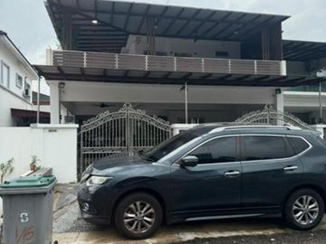 Renovated Taman Bukit Indah 2 Storey Terrace End Lot with Extra Land