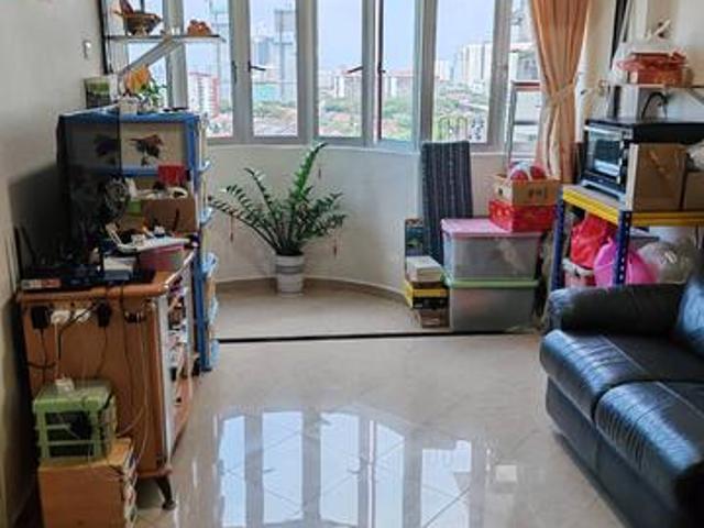 Renovated Taman Lone Pine near farlim mcd 2bedroom Freehold
