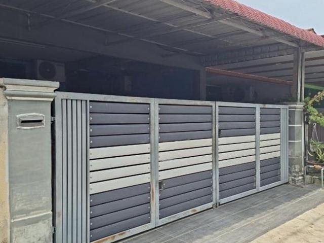 Renovated Taman Lagenda Padang Serai