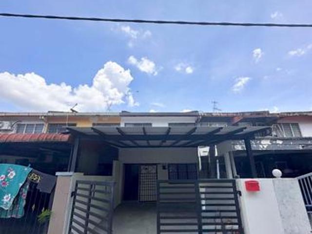 RENOVATED Taman Sri Puchong Puchong