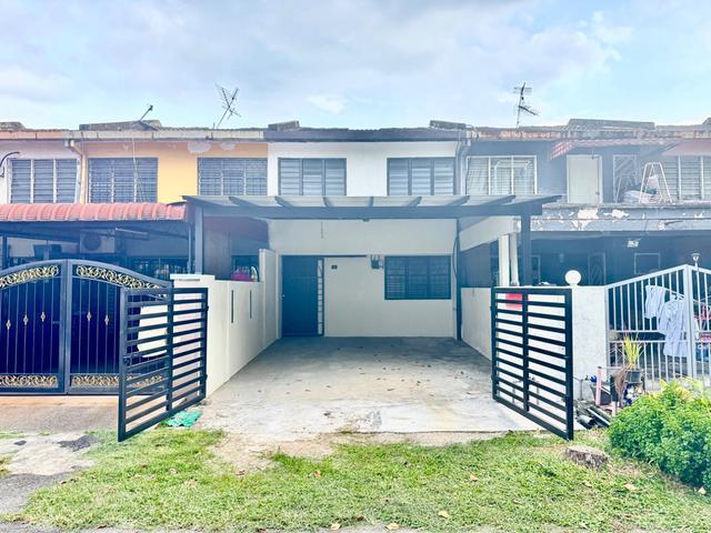 RENOVATED Taman Sri Puchong Puchong