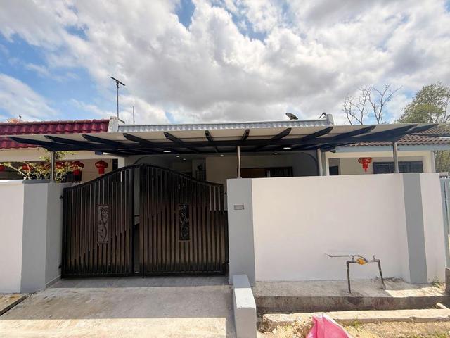 Renovated Taman Puteri Wangsa Keris 1 Storey Terrace w mezzanine floor