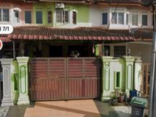 Renovated Taman Pulai Indah 2 Storey Medium Cost