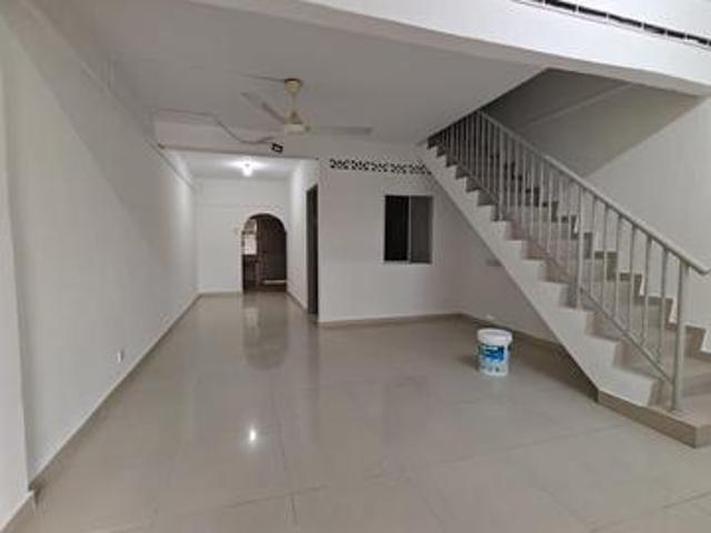 Renovated Taman Tasik Semenyih 2 storey Bandar Rinching Sri in Kajang