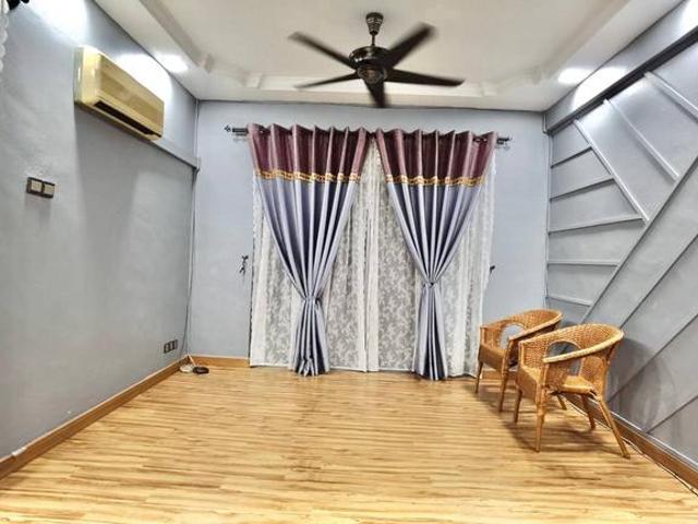 FULL LOAN Tasik Height Apartment Bandar Tasik Selatan KL FOR SALE