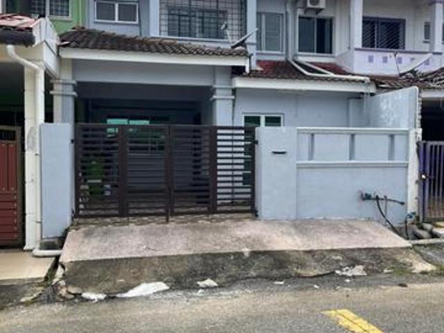 Renovated Teres 2 tingkat Indera Mahkota 2