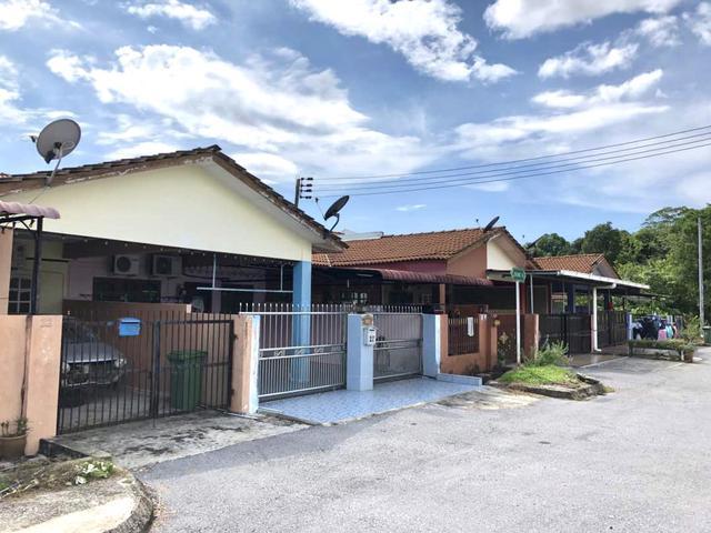 RENOVATED Teres Setingkat MOYAN MATANG