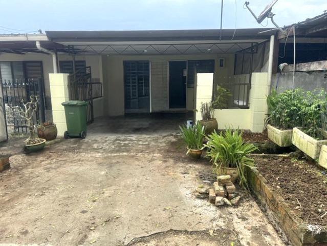 RENOVATED Teres Setingkat STUTONG BARU