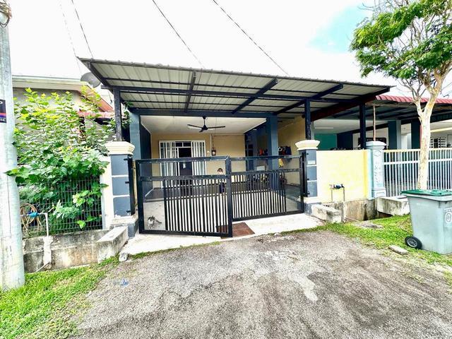 Renovated Teres Setingkat Taman Air Pasir Perdana Alor Gajah Melaka