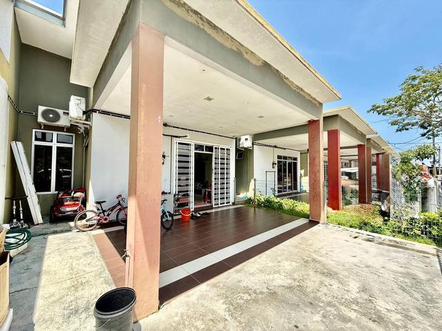 Renovated Teres Setingkat Taman Lipat Kajang Perdana Jasin Melaka