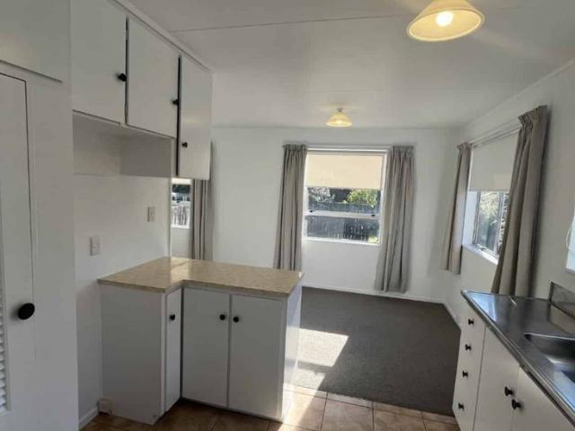 Renovated Three bedroom in Welbourn