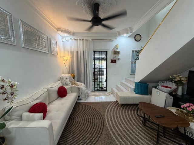 Renovated Unblock View Double Storey LMC Taman Puteri Wangsa Ulu Tiram