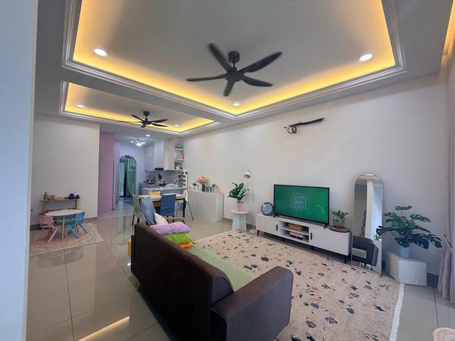 Renovated Unblock view 2 Storey Aspira Parkhomes