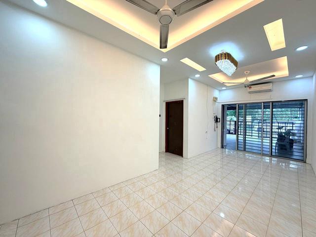 RENOVATED UNIT 1 Storey Terrace Taman Desa Bukit Nilam Meru Klang