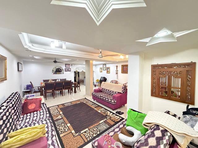 Renovated Unit Teres 2 Tingkat Jalan Lobak Seksyen 24 Shah Alam