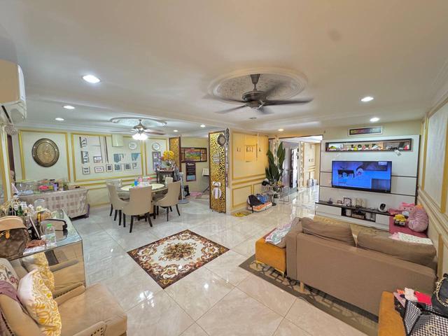 Renovated Unit Teres 2 Tingkat Seksyen 10 Shah Alam Matured Area