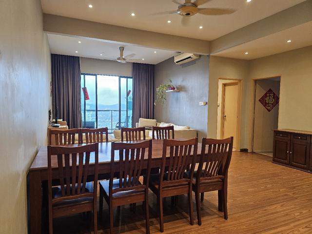Renovated Unit at The Peak Vista Ocean Mountain View