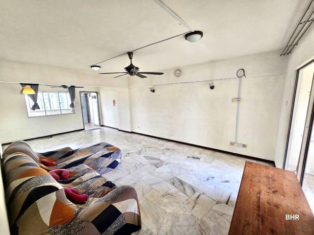 RENOVATED UNIT BIGGEST Winner Heights Condominium Desa Petaling KL