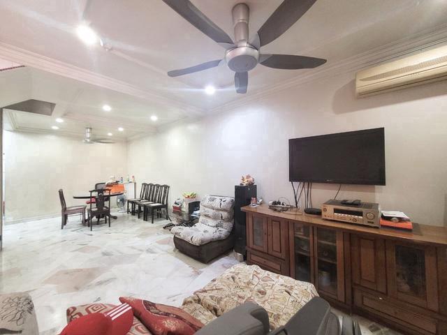 Renovated Unit Double Storey Taman Sentosa Klang