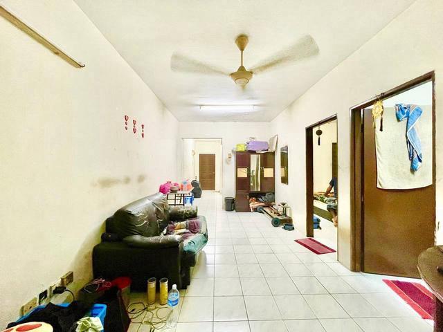 Renovated unit Golden Villa Apartment Taman Sejahtera Klang