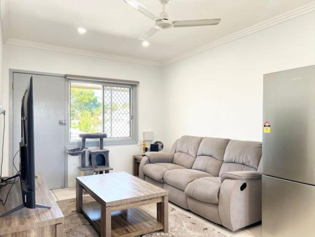 Renovated Unit in Hyde Park