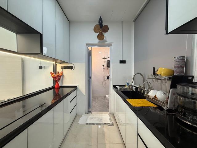 RENOVATED Unit Palazio Service Apartment Mount Austin