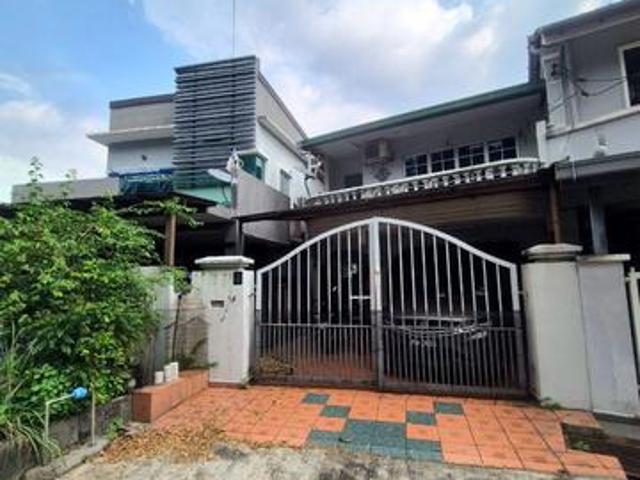 Renovated Unit Semid Cluster 2 Tingkat Seksyen 17 Shah Alam