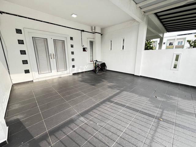 Renovated UnitDOUBLE STOREY TERRACE LAMAN SEMANGGI TAMAN SRI TANJUNG