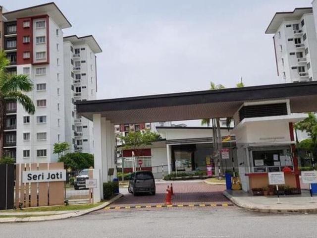 Renovated UnitSeri Jati Apartment Setia Alam Freehold 3R2B 2CP